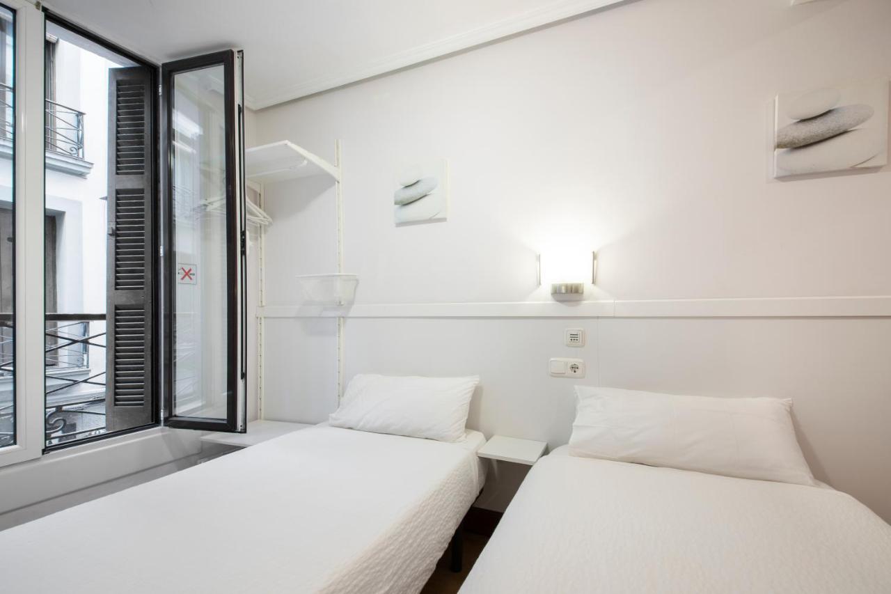 Pension Santa Clara San Sebastian Exterior photo