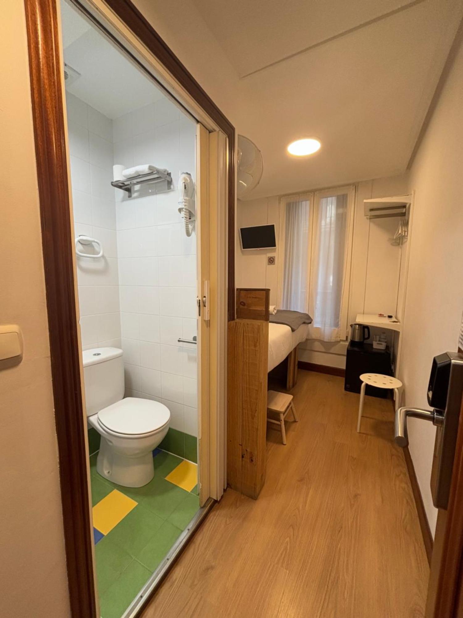 Pension Santa Clara San Sebastian Exterior photo